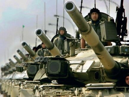 Эксперты рекомендуют правительству сократить расходы на безопасность и оборону