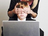 В марте Госдума примет закон о штрафах за распространение данных о детях-жертвах преступлений